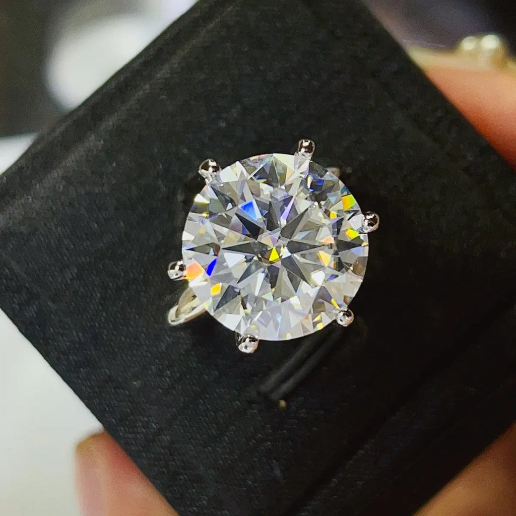 10 Carat Moissanite Ring - 925 Sterling Silver Luxury