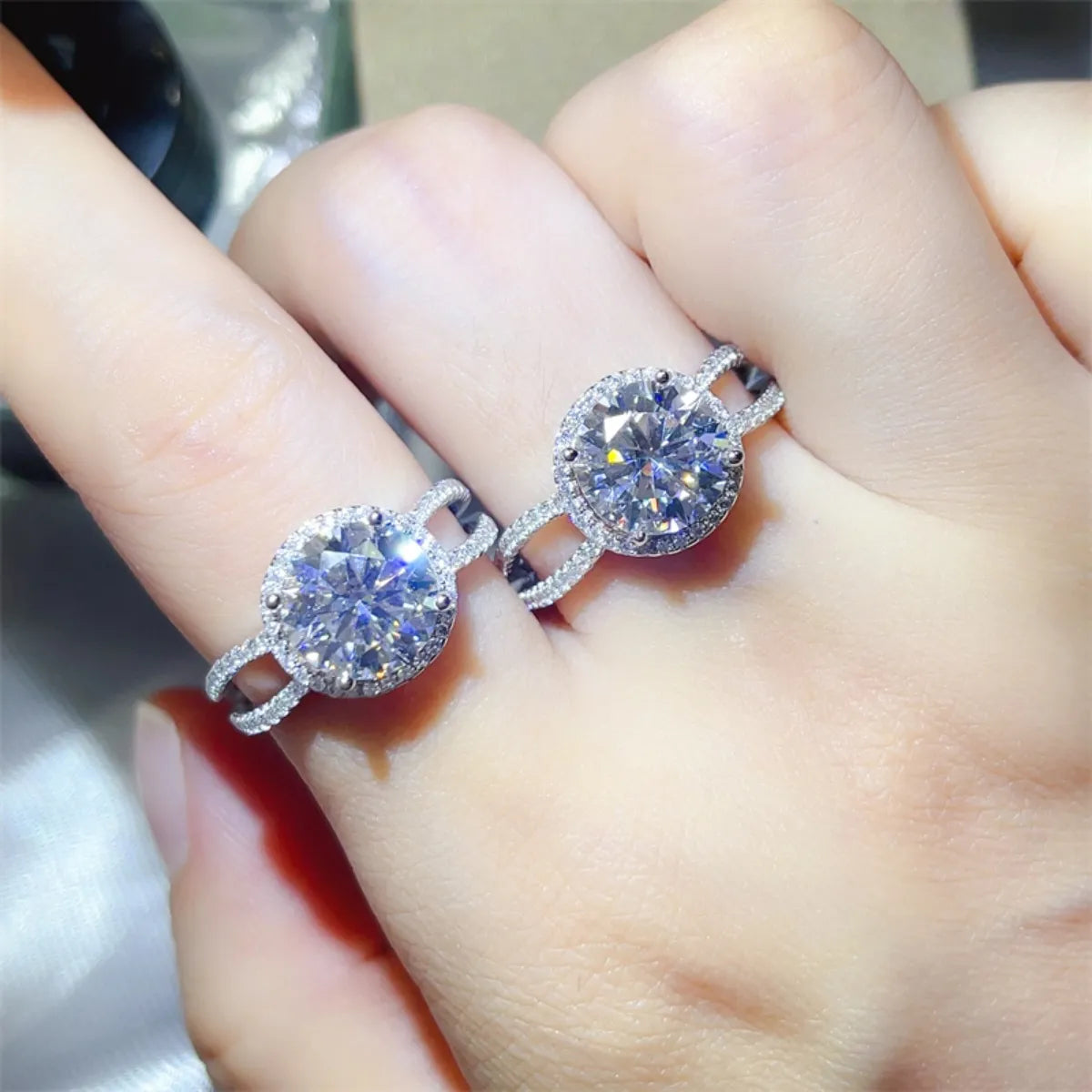 2 Carat Moissanite Ring - 925 Sterling Silver Luxury