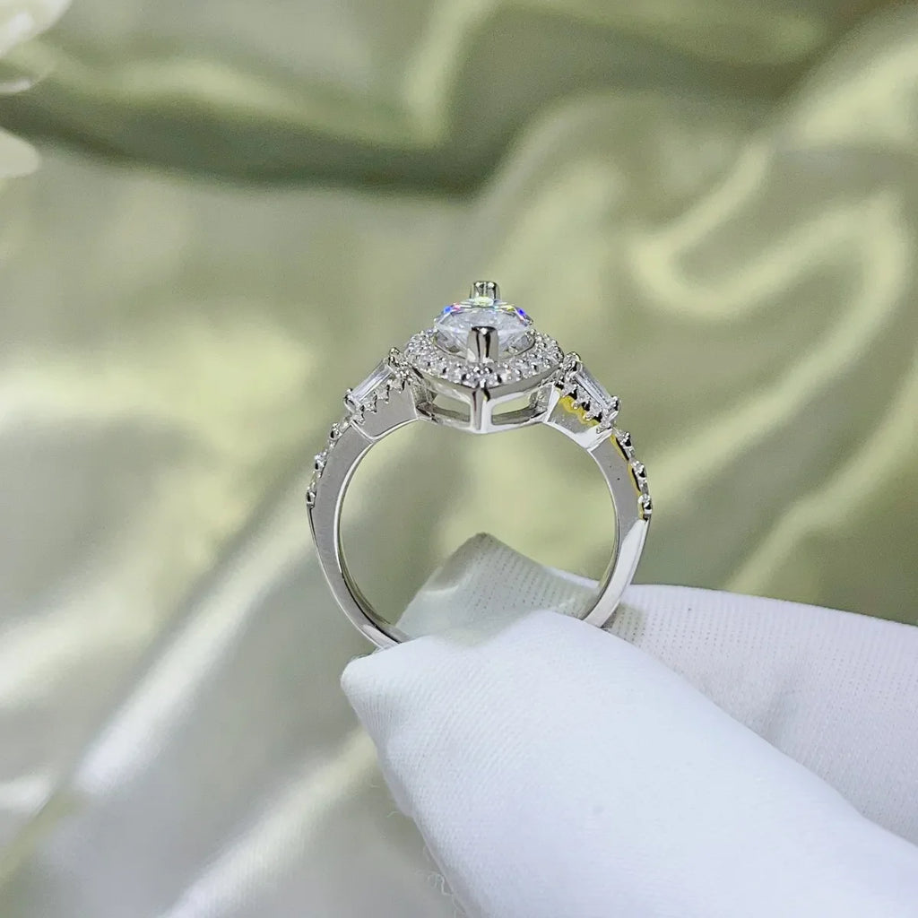 2 Carat Moissanite Ring - 925 Sterling Silver Luxury