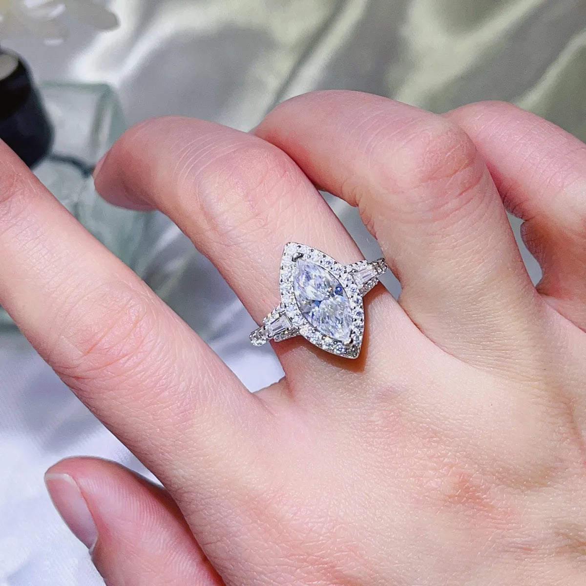 2 Carat Moissanite Ring - 925 Sterling Silver Luxury