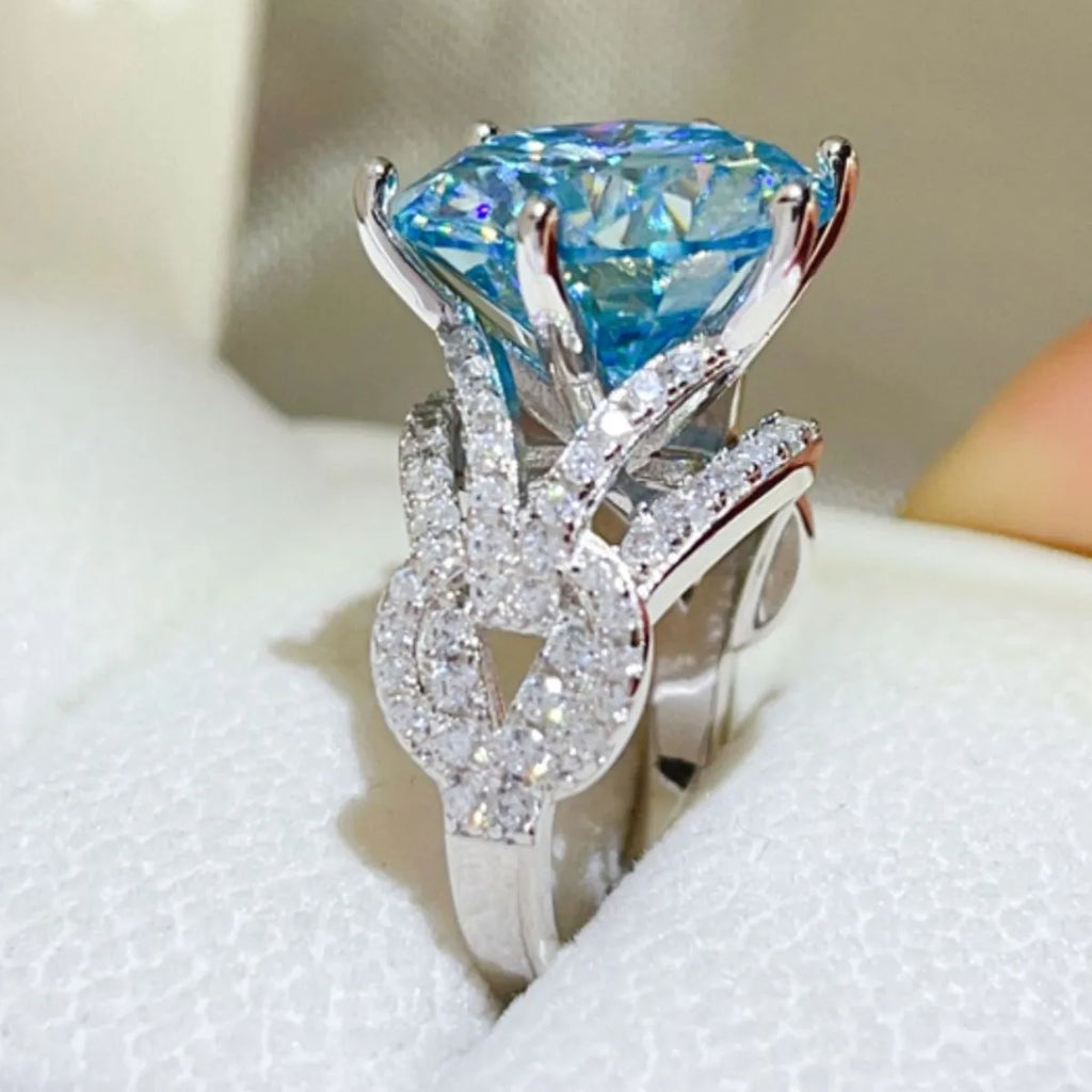 10 Carat Moissanite Ring - 925 Sterling Silver Luxury