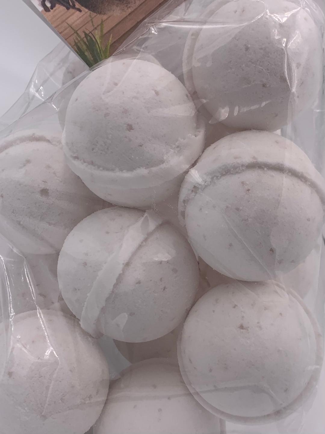 Coconut Vanilla Bath Bombs Gift Bag - 14 Pack Dry Skin
