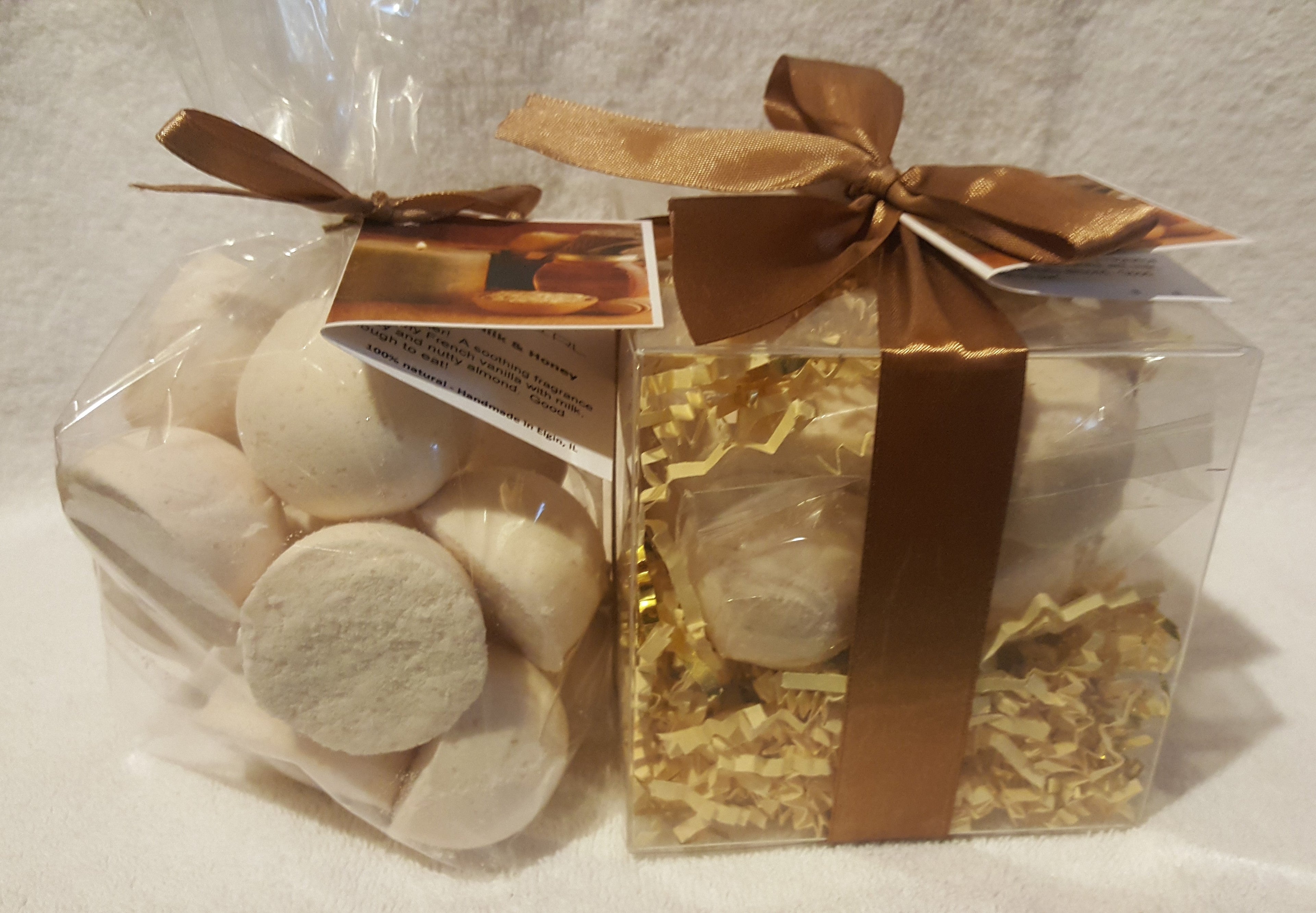 Oatmeal Milk & Honey Bath Bomb Gift Set - 14 Pack