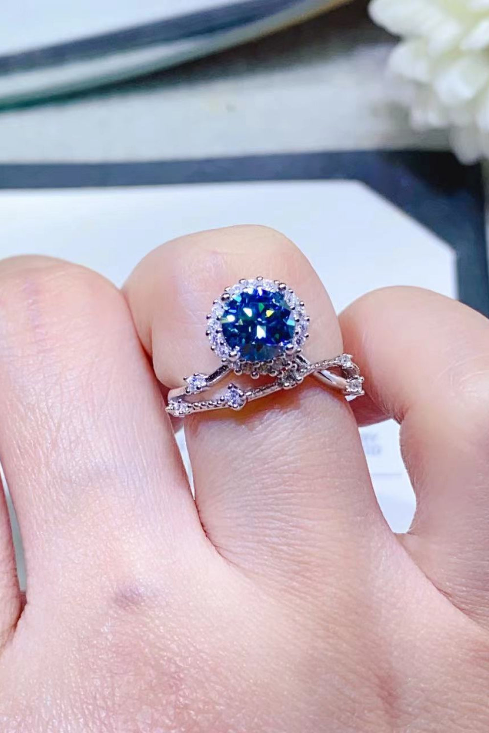 1 Carat Moissanite Ring - 925 Sterling Silver Luxury