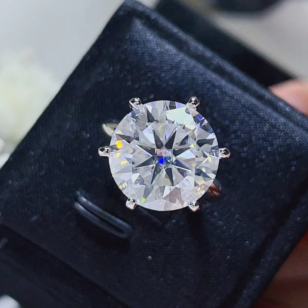 10 Carat Moissanite Ring - 925 Sterling Silver Luxury