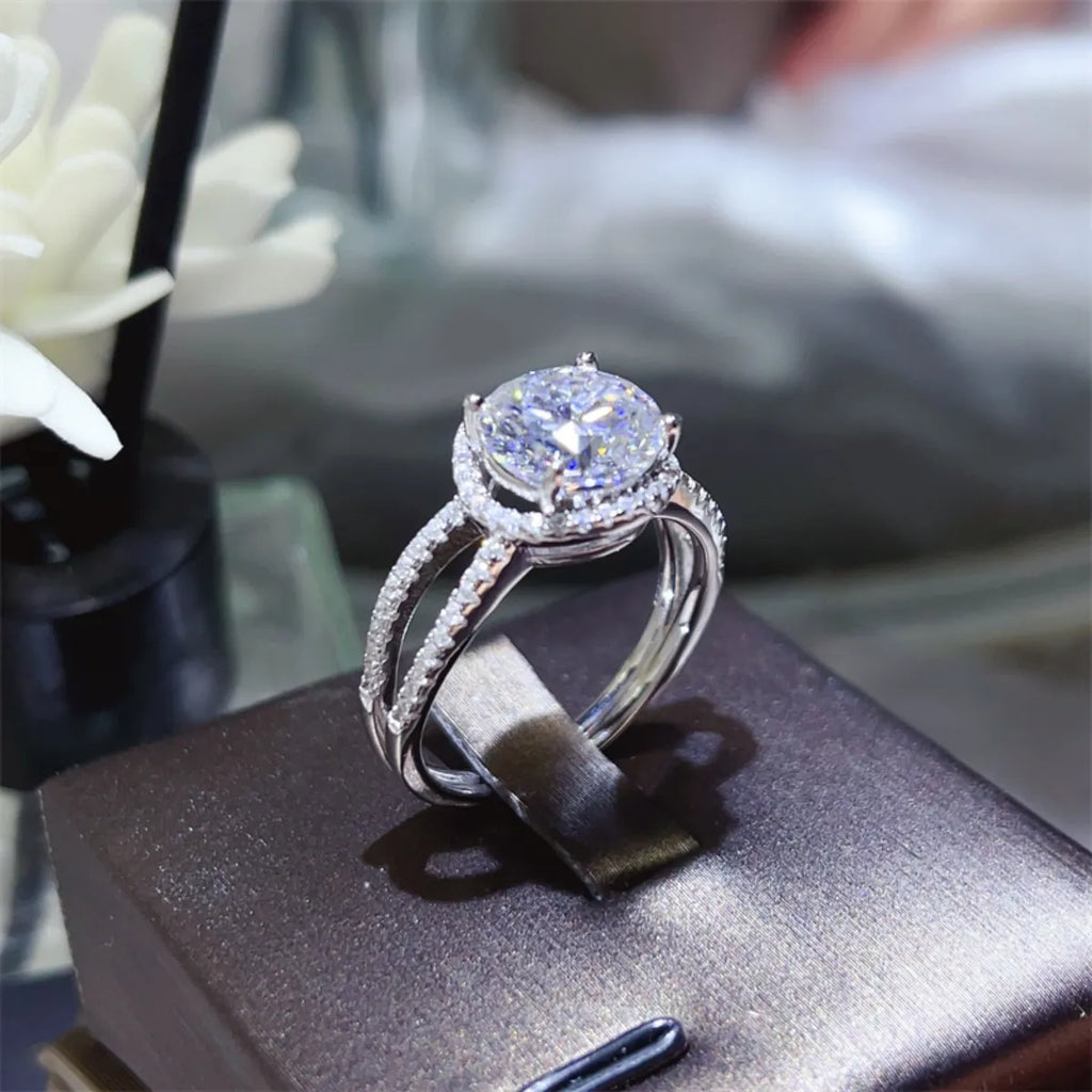 2 Carat Moissanite Ring - 925 Sterling Silver Luxury