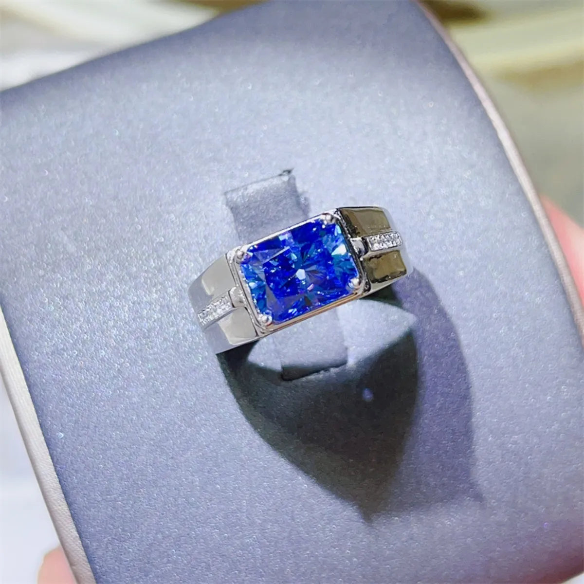 2 Carat Moissanite Ring - 925 Sterling Silver Luxury