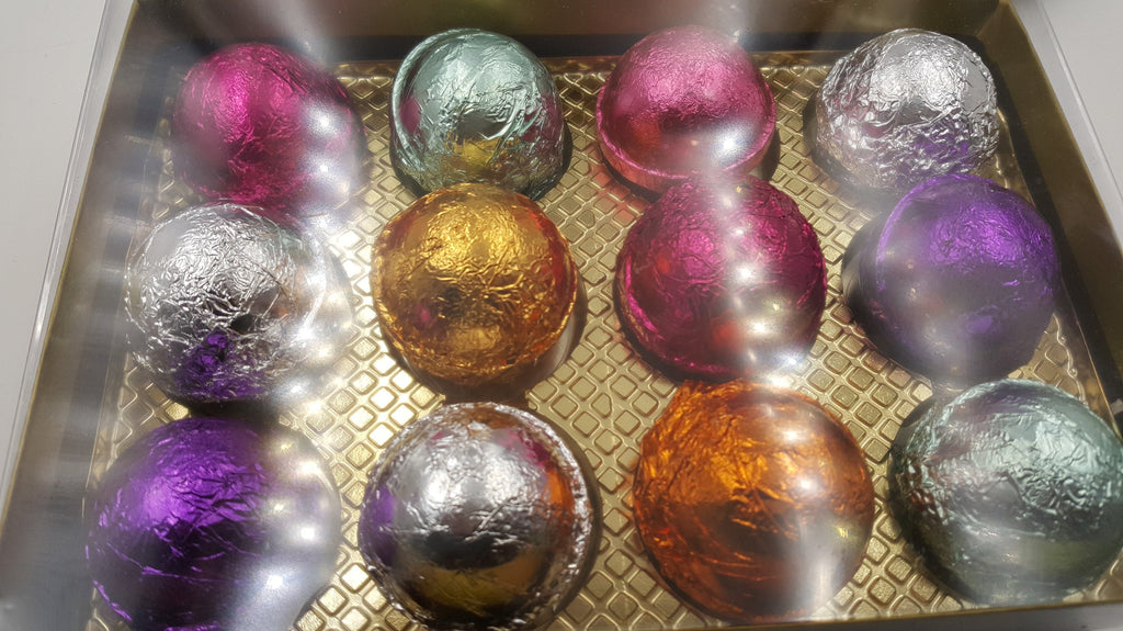 Gift Set for Mom Bath Bombs - 12 Pack Dry Skin Women's Favorites