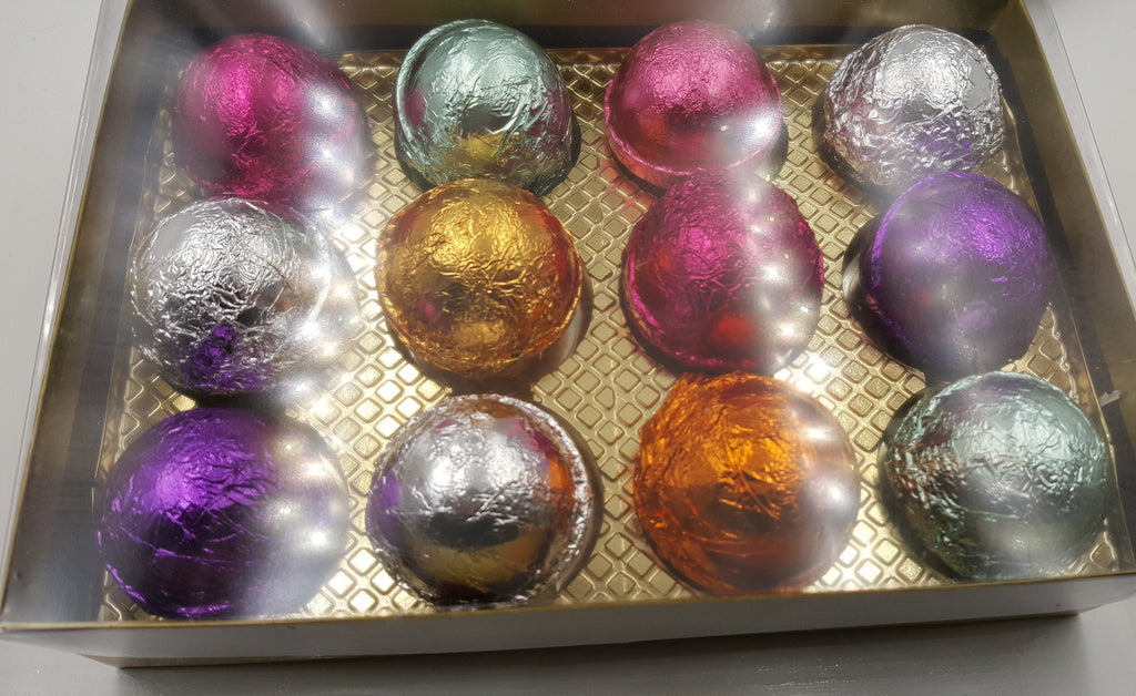 Gift Set for Mom Bath Bombs - 12 Pack Dry Skin Women's Favorites