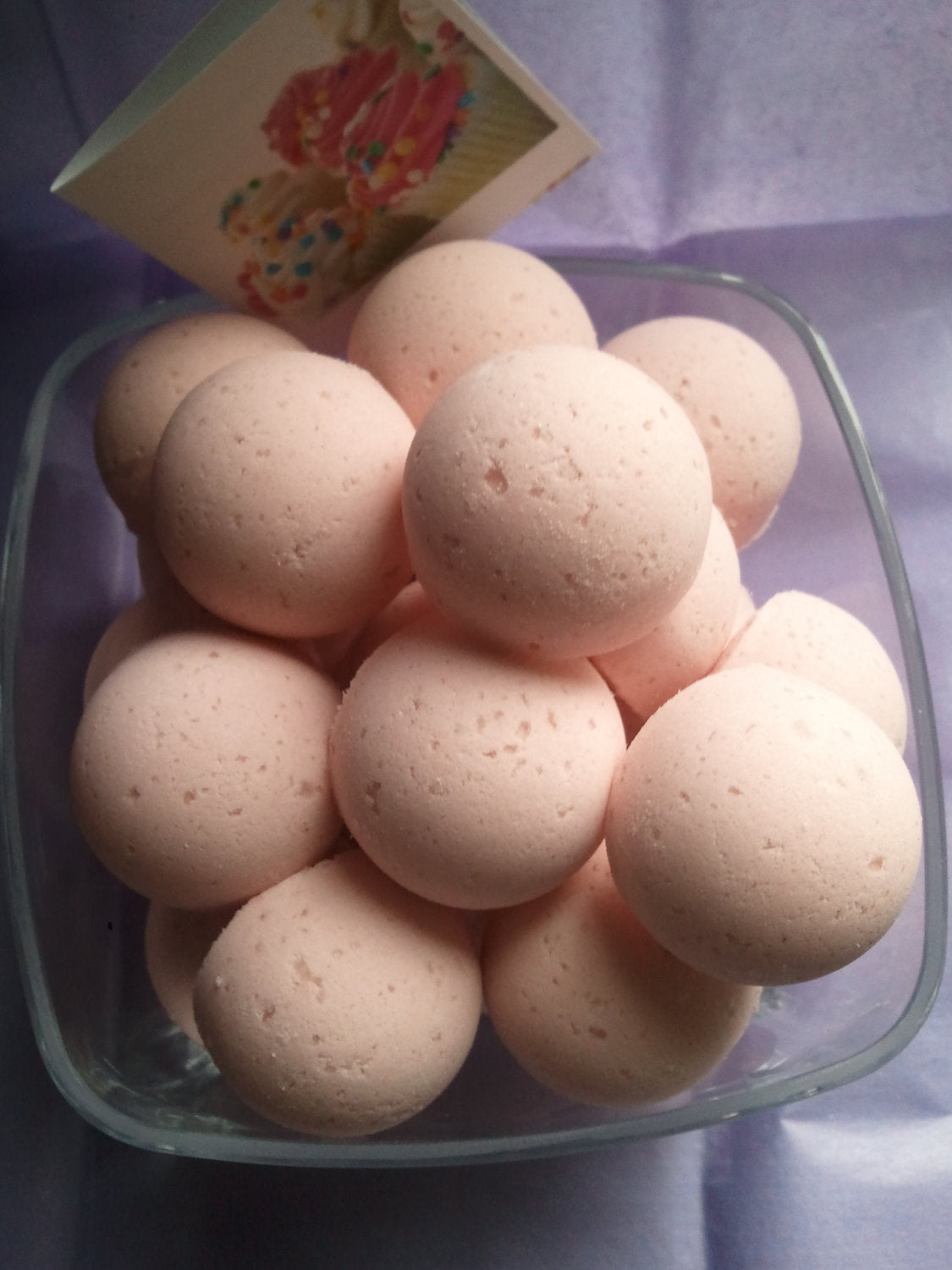 Buttercream Cupcake Bath Bombs Gift Bag - 14 Pack