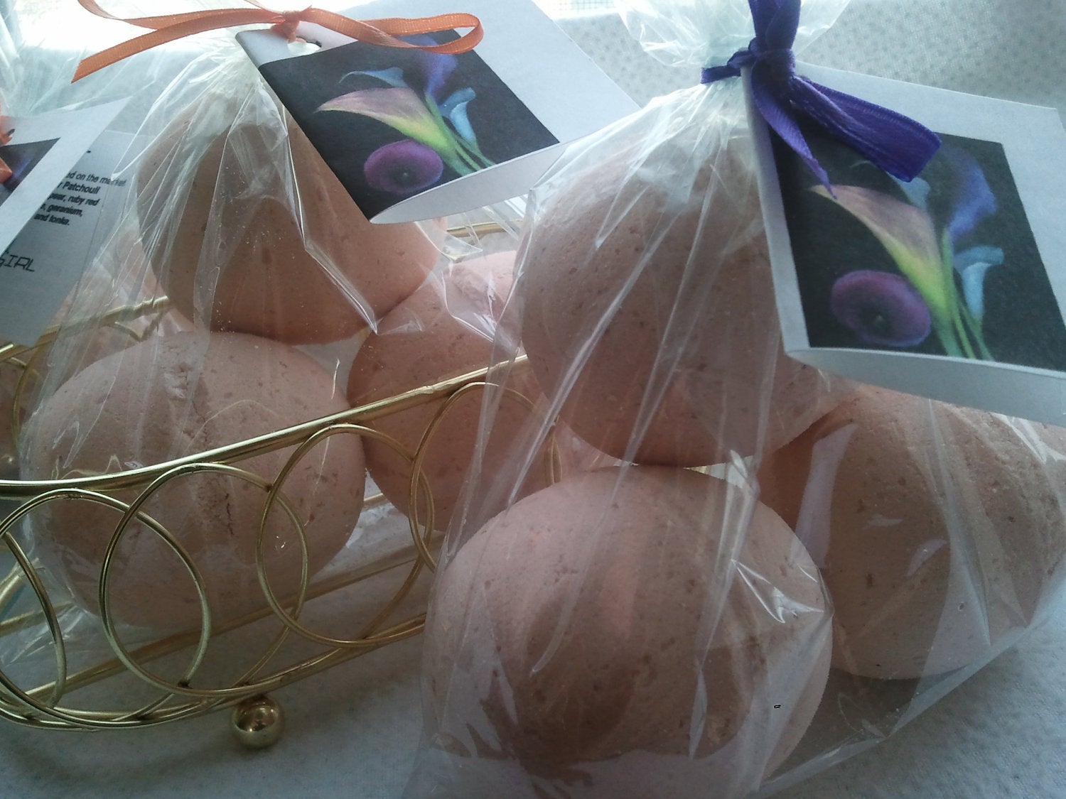 Amber Patchouli Bath Bombs Gift Bag - 14 Pack Dry Skin