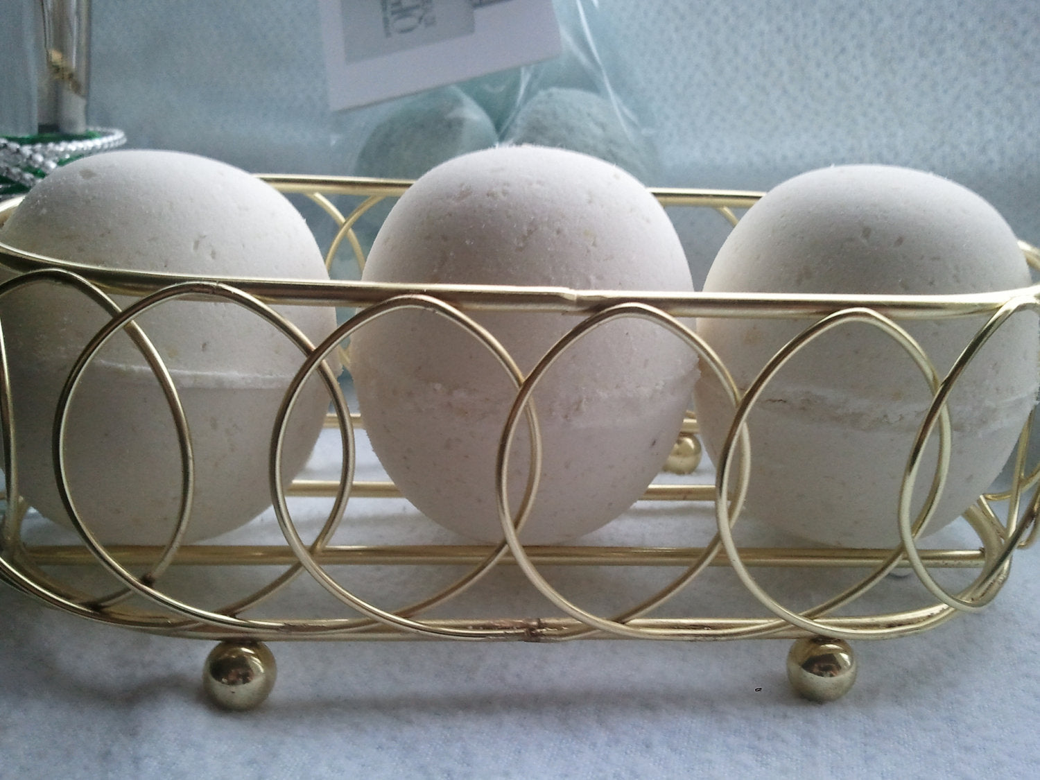 Oatmeal Milk & Honey Bath Bombs Gift Bag - 14 Pack Kids