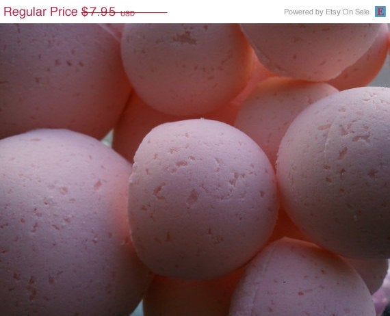 Viva la Juicy Bath Bombs - 14 Pack Dry Skin Moisturizing