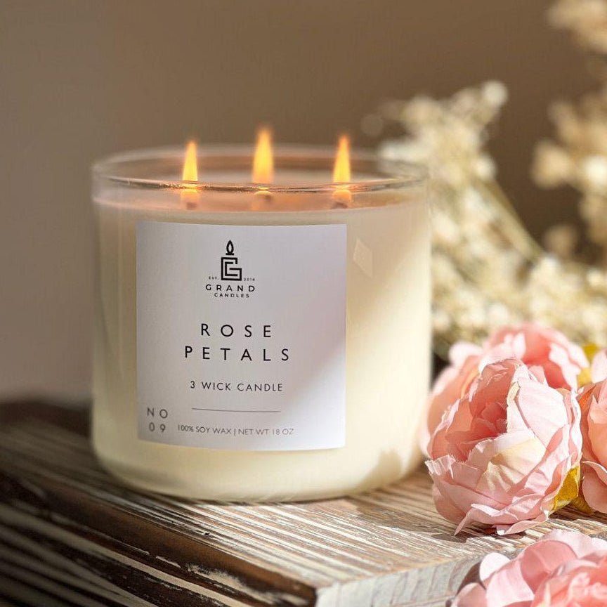 Rose Petals Candle - Luxury Scented Soy Candle
